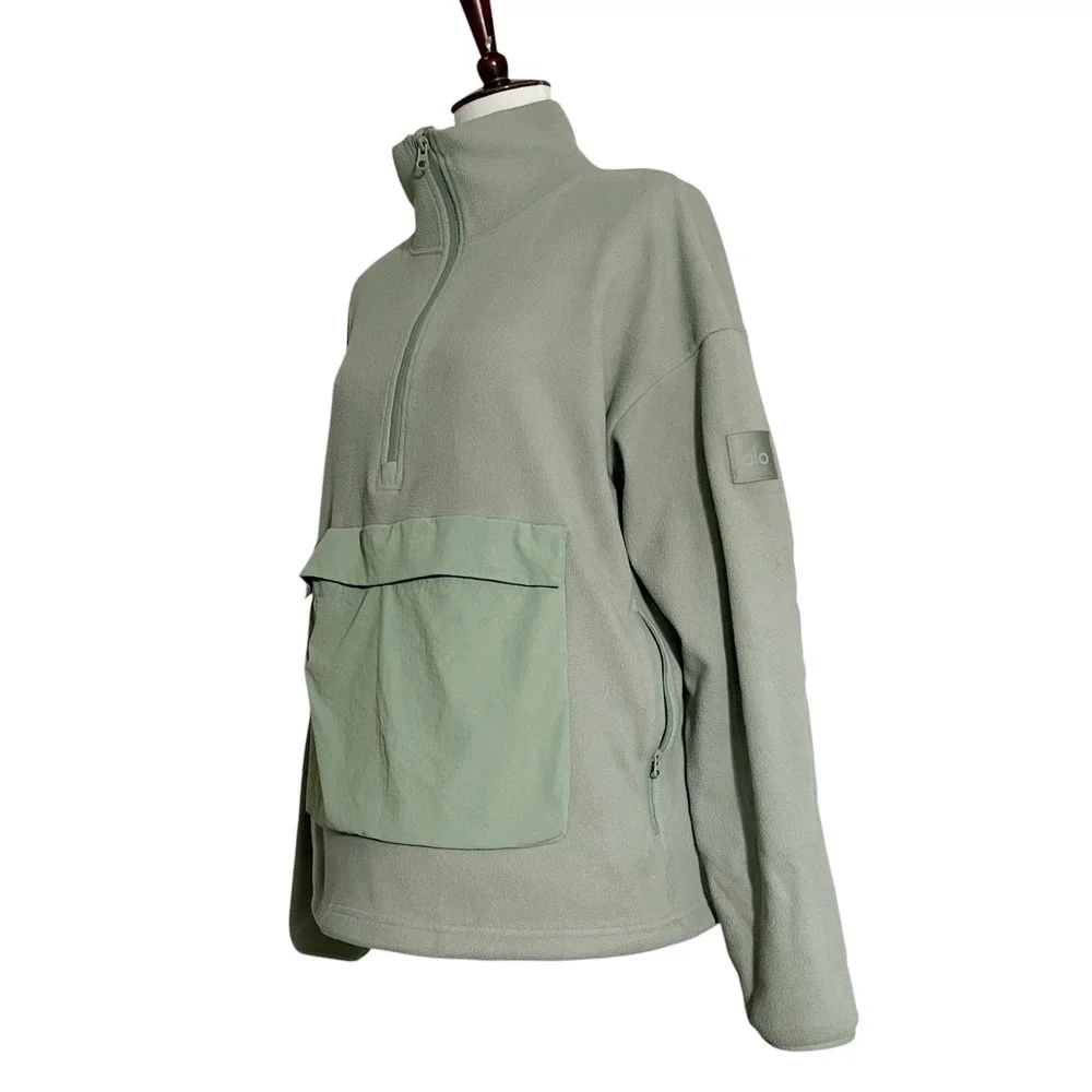 ALO YOGA 1/2 Zip Mammoth Polar Pullover Eucalyptus Size Medium